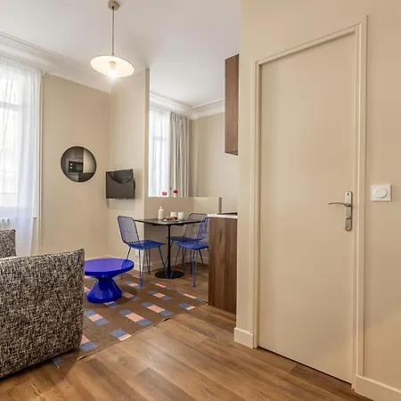 Sweett - Villiers Parigi