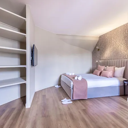 Sweett - Villiers * Parigi